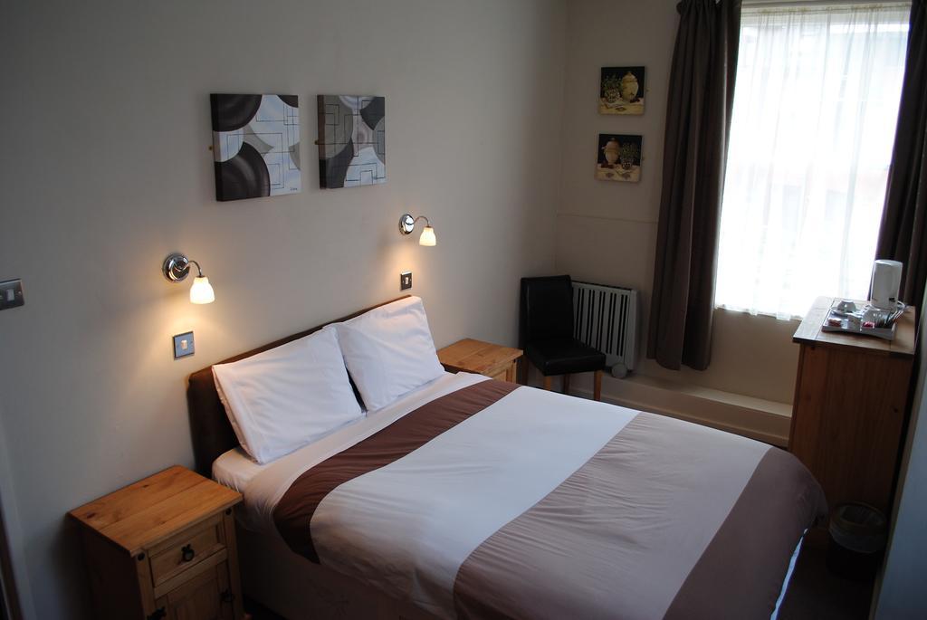 Eaton Hotel Chester Pokoj fotografie